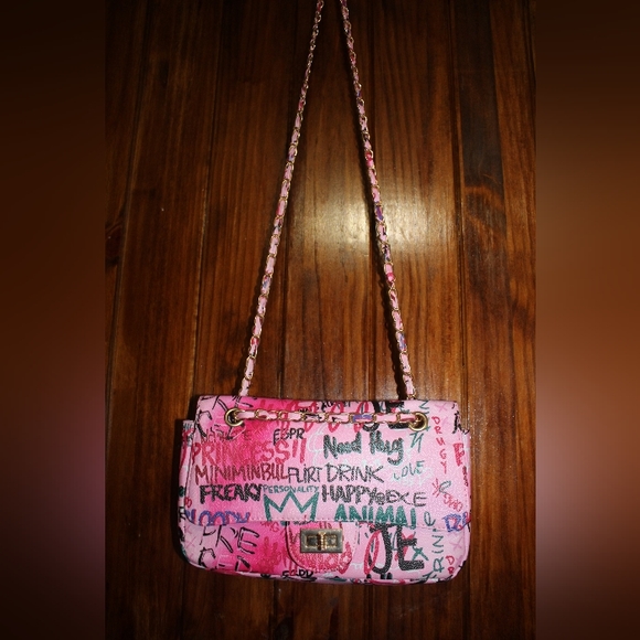 Graffiti purse - Picture 5 of 5